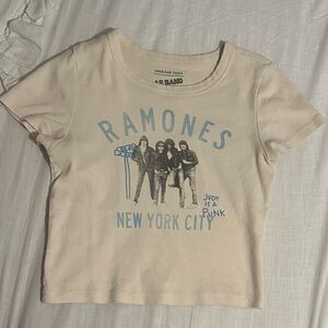 American Eagle band Tee